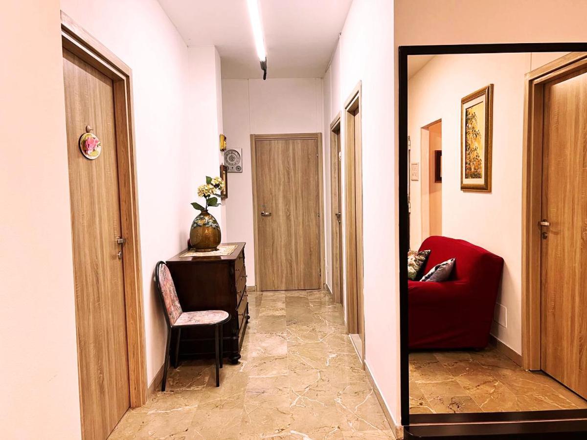 Casa Radiosa Varese Rooms ภายนอก รูปภาพ