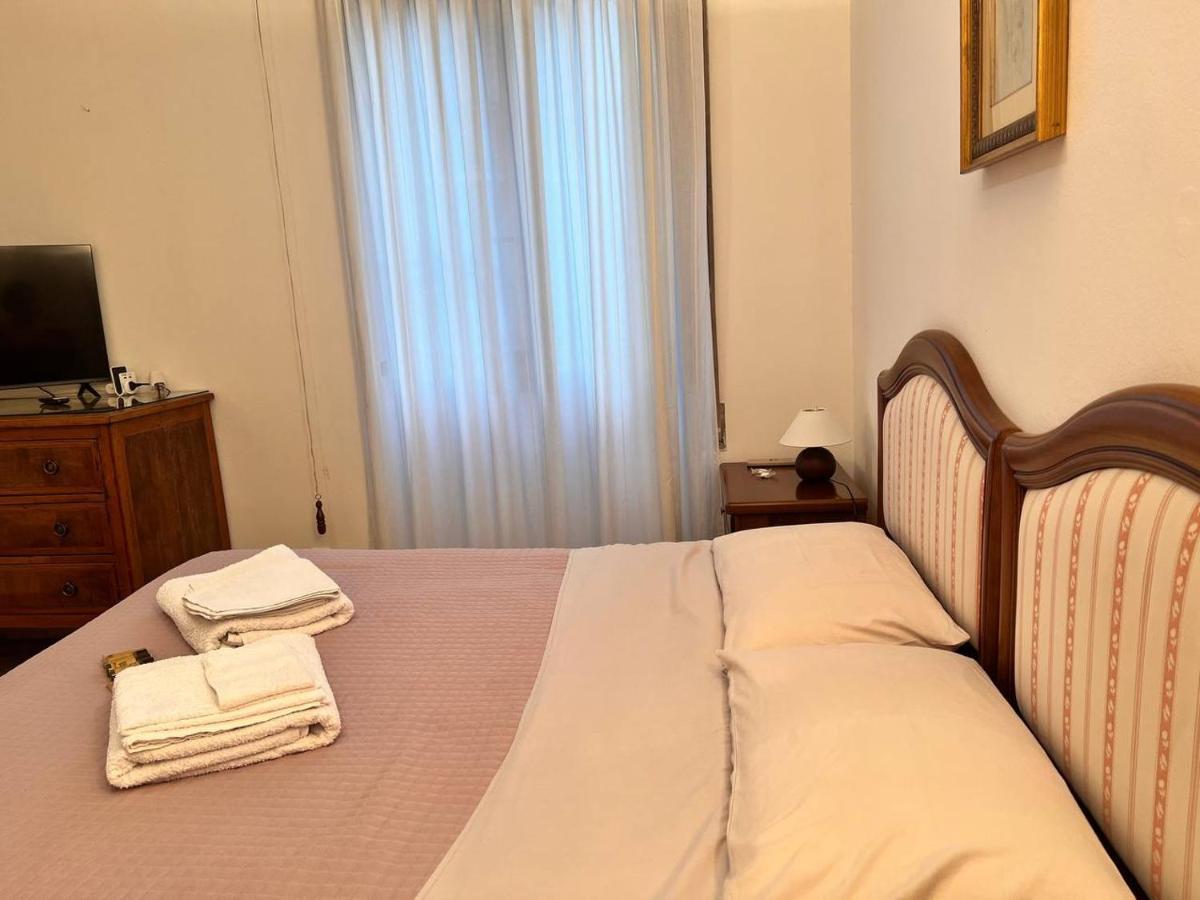 Casa Radiosa Varese Rooms ภายนอก รูปภาพ